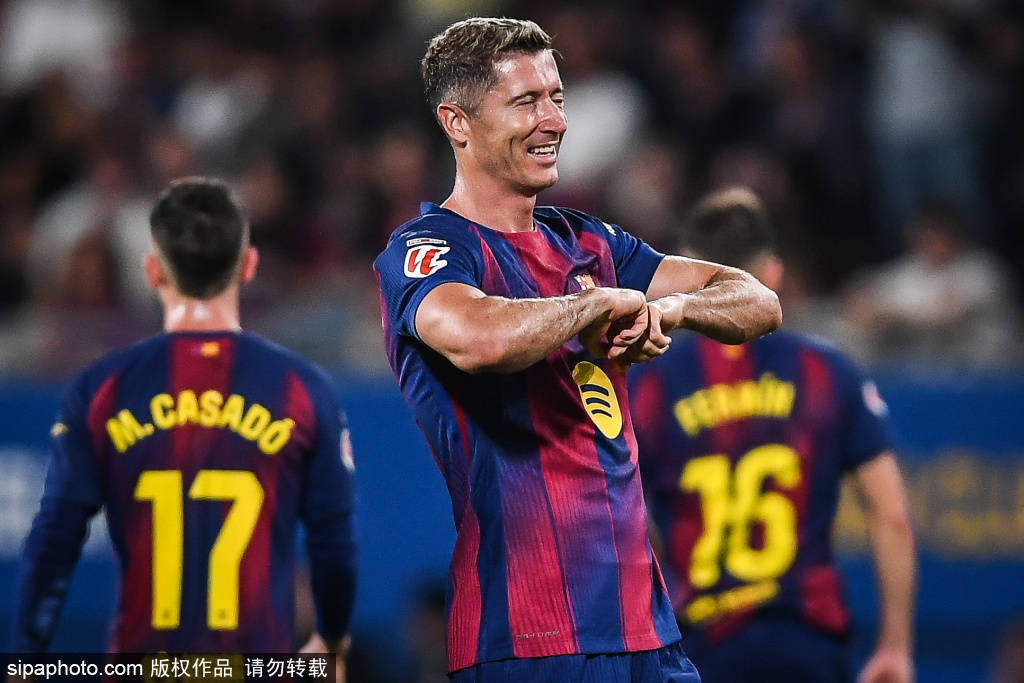巴萨遭遇塞维利亚重创，西甲格局大洗牌！