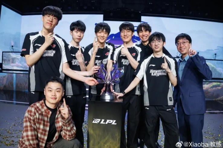 AL副教练小白：这条路一直走下去，直到亲手改写属于我们的结局